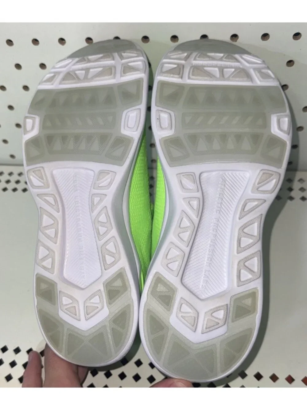 APL Techloom Breeze Womens Athletic Running Shoes Size 9 Neon Green White